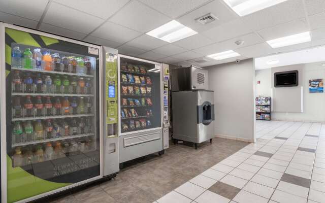 Motel 6 York, PA - North