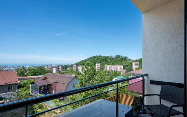 Sandro Palace na Lesnoy (Sandro Pelas)