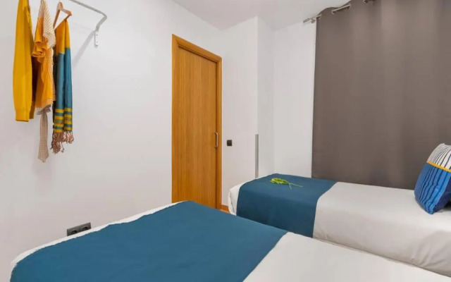 Lodging Apartments Villa de Gracia 2 bedroom cozy apartment