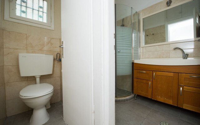 Beeri The Best Street in Tel Aviv