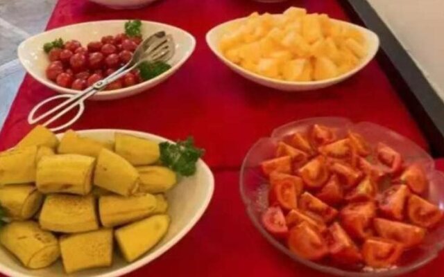 Yiwu Holton Hotel