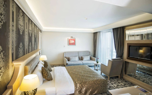 The Conforium Hotel
