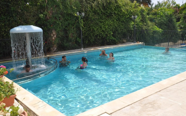 Mariela Hotel Apartments