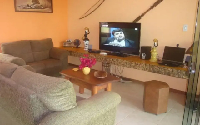 Casa de Temporada 4 Coqueiros, 16 Hóspedes, Piscina, 4 Suítes e Churrasqueira em Itacaré Bahia