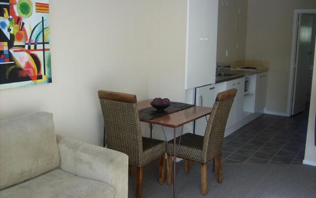 Aarangi Tui Motel