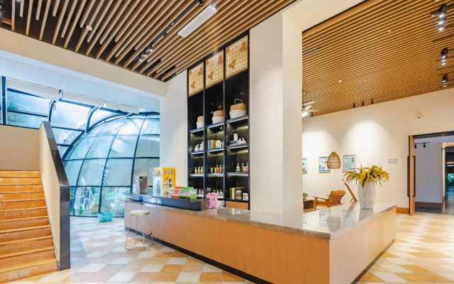 the Royal Bay Z Hotel