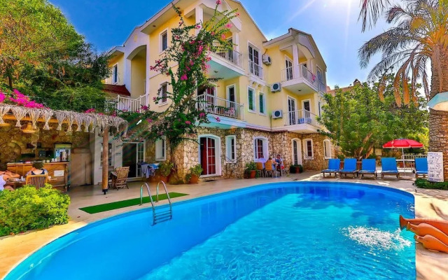 Kalkan Park Otel