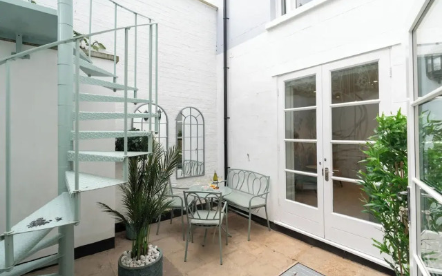 Stunning 2BD in the Heart of Cheltenham