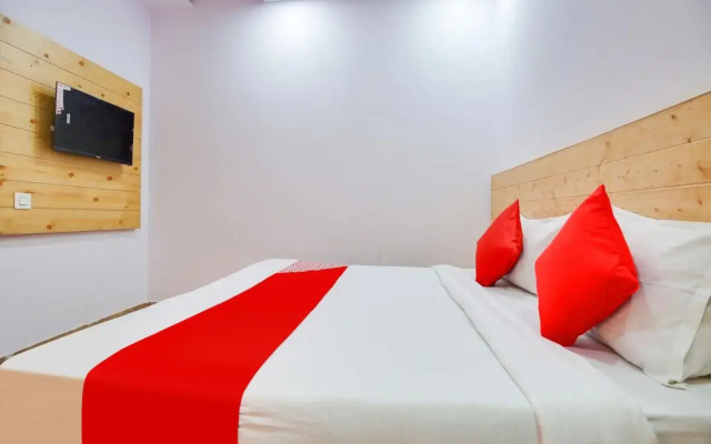 Oyo Flagship 807768 Hotel The King
