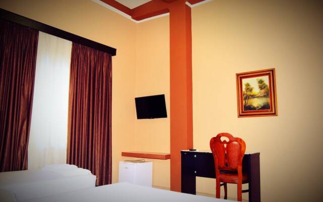 Vila LILI Guest House - Berat