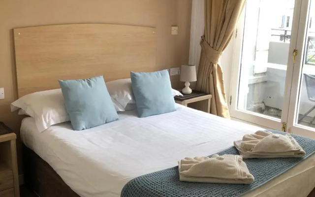 Royal Grosvenor Hotel