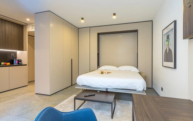 Icon H 306 Suite Micro-living