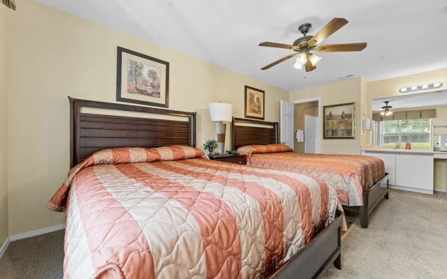 Nature's Mix 2 Bedroom Condo by RedAwning