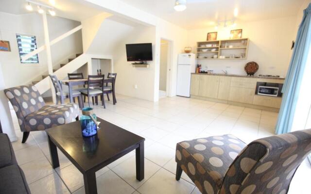 Coral Sands Apartments