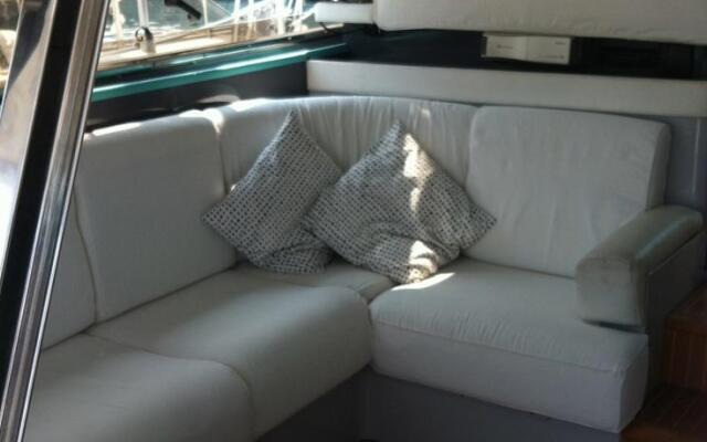 Boats & Breakfast Genova 2