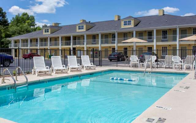 Quality Inn Laurinburg