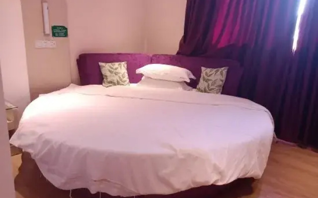 Jiayi Hotel