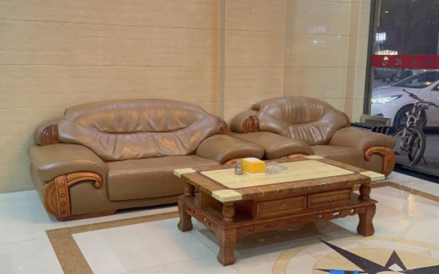Poyang Shengwei Hotel (Huanhu Park Branch)