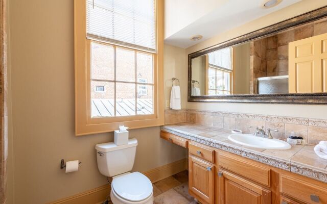 The Manor on St. Philip