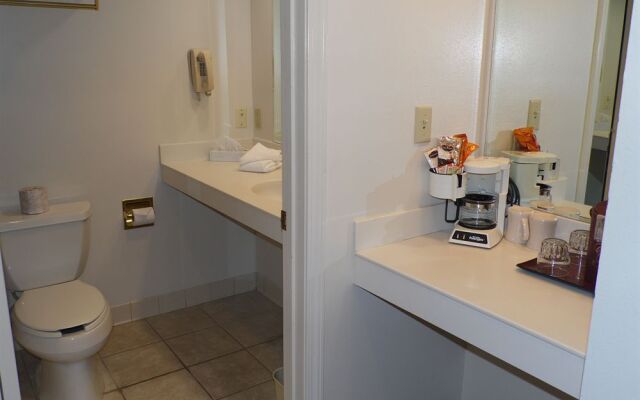 Regalia Hotel & Conference Center