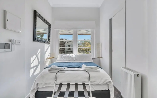 113 Hoddle