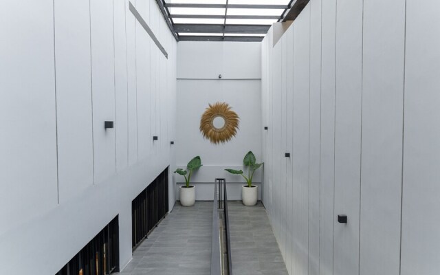 Greenhill Mountain City View 8BR Villa Heated Pool