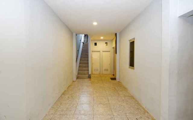 OYO 2545 Maddava House