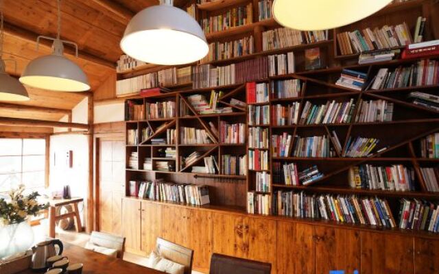 Yun Shang Wu Tian Guesthouse