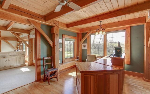 Sacred Clay Inn
