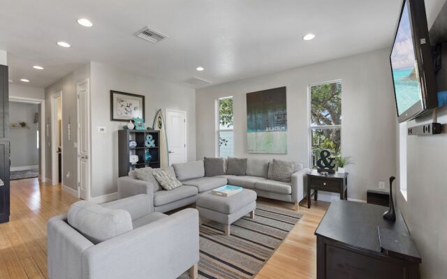 Miramar Beach House - Four Bedroom Home