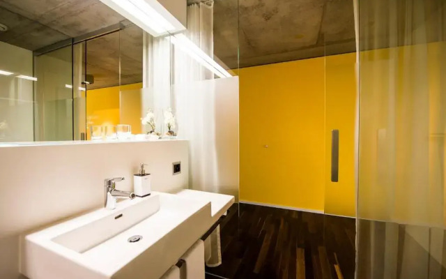 Hotel APART Welcoming I Urban Feel I Design