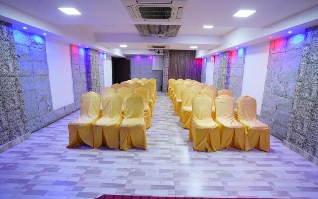 Hotel SK Riverfront
