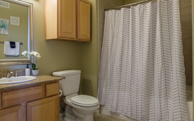 FRONTDESK Residences at Gramercy Apts Houston