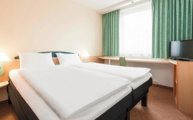 ibis Paderborn City