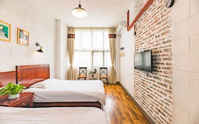 Chengdu Jinling International Youth Hostel – Guest Rooms – Chengdu