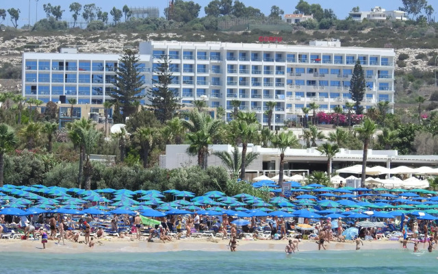 Corfu Hotel