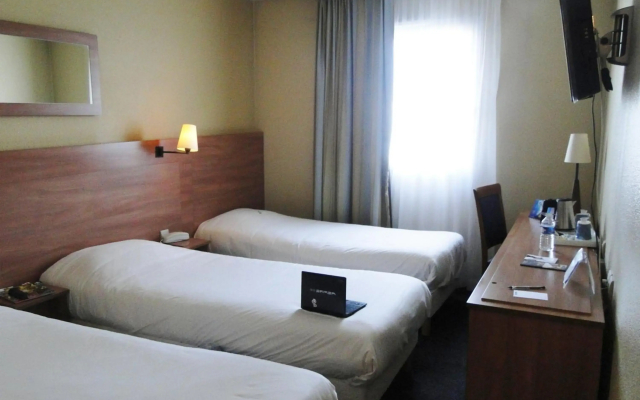 Kyriad Marne La Vallée - Torcy