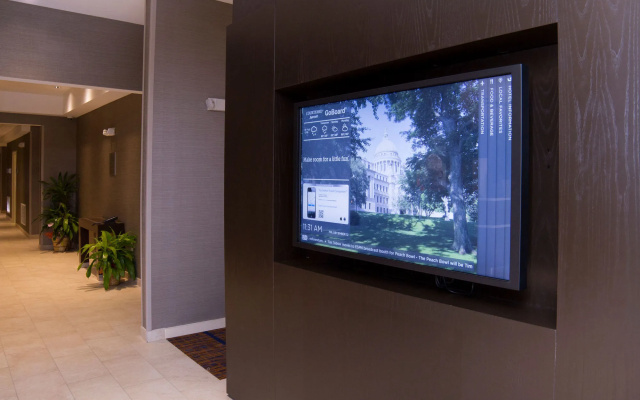 Courtyard by Marriott Jackson Airport/Pearl