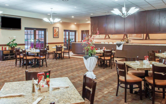 Clarion Inn