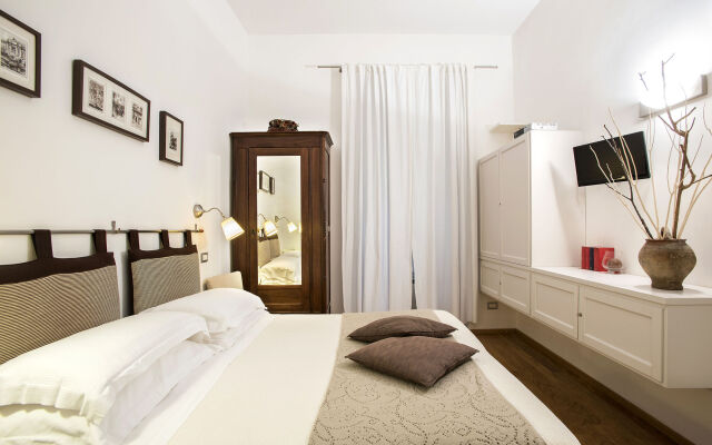 Arco del Lauro Bed & Breakfast