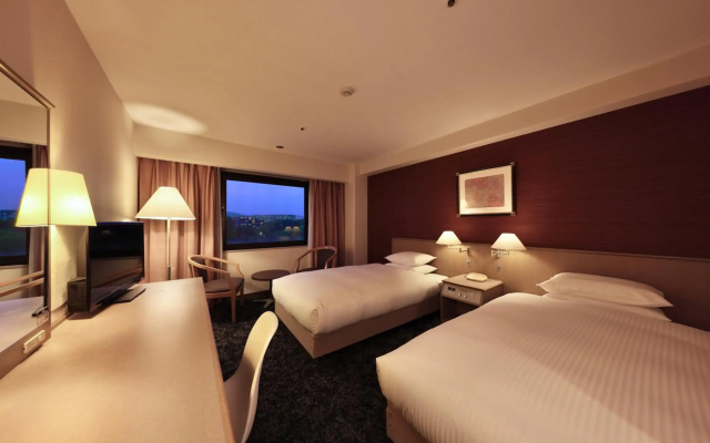 MINAMISENRI Crystal Hotel