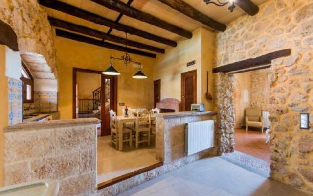 Town House Can Bassa