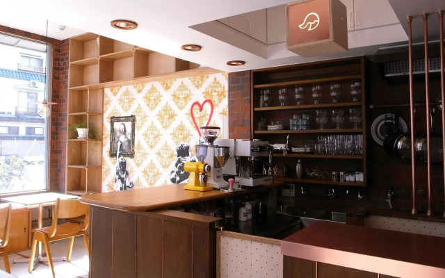 Kitsune Shippo-Asakusa Comfortable Guest House