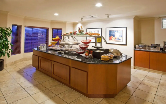 Staybridge Suites Tallahassee I-10 East