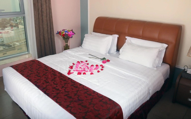 Laguna Hotel Suites
