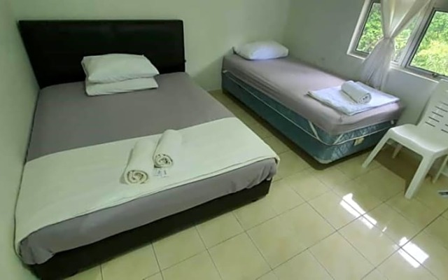 OYO 90116 Fbs Inn Hotel