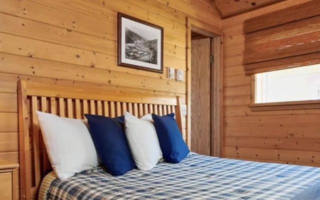 Klondike Kate's Cabins