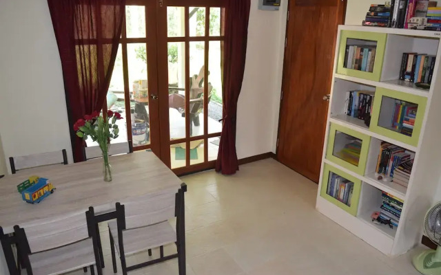 Manora Garden B & B