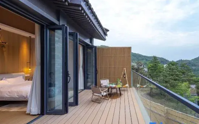 Grain Buds Spa Hotel