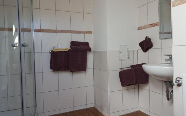 Dreimäderlhaus Rieden